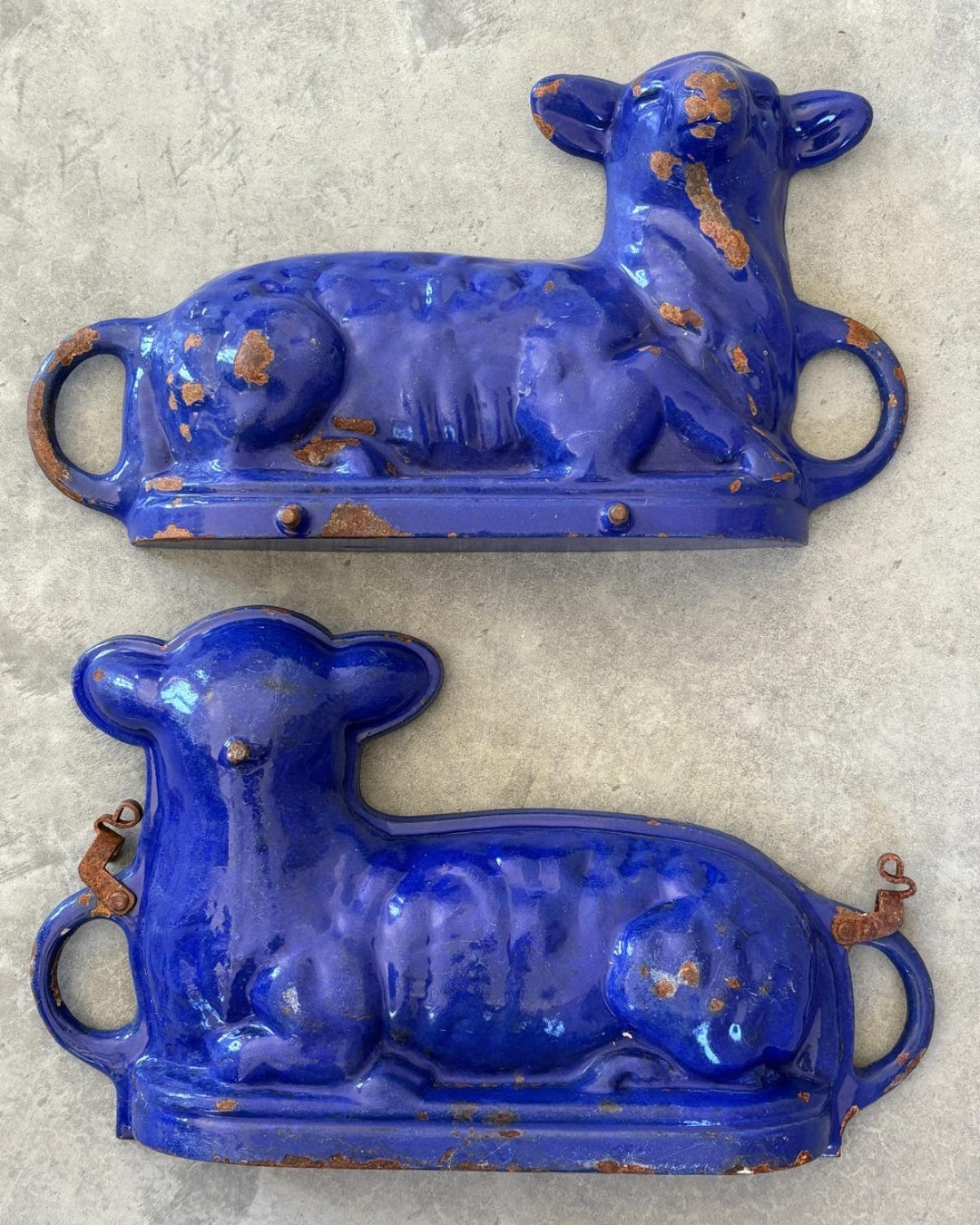 Striking antique French cake mold