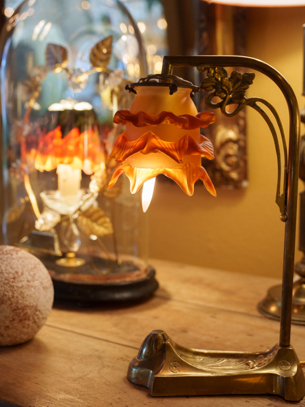 Art Nouveau Brass Table Lamp w/ Pâte-de-Verre Flower Shade - 12¼"