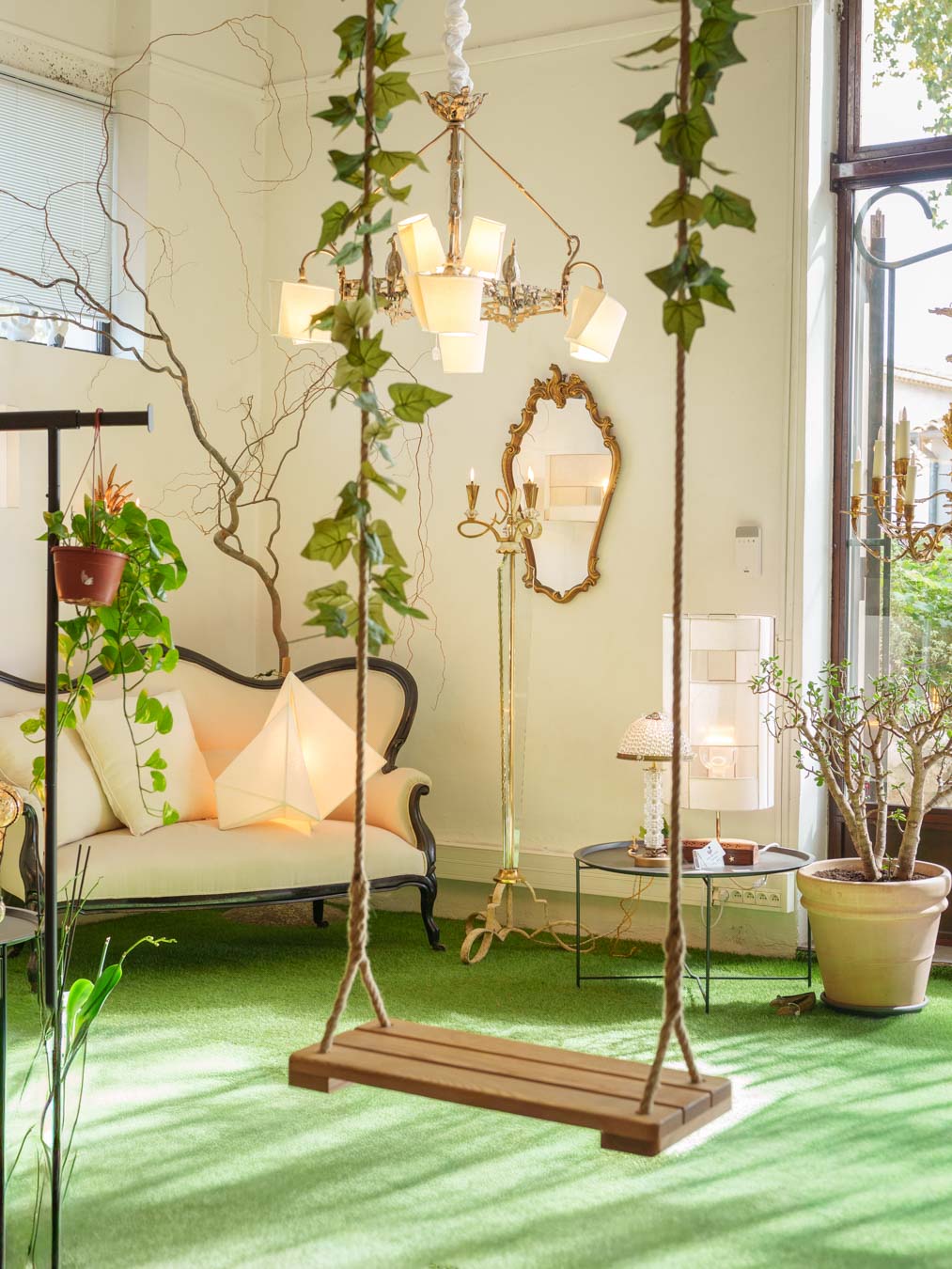 1930s French Art Deco Floor Lamp in the Style of Marius Ernest Sabino - 63"