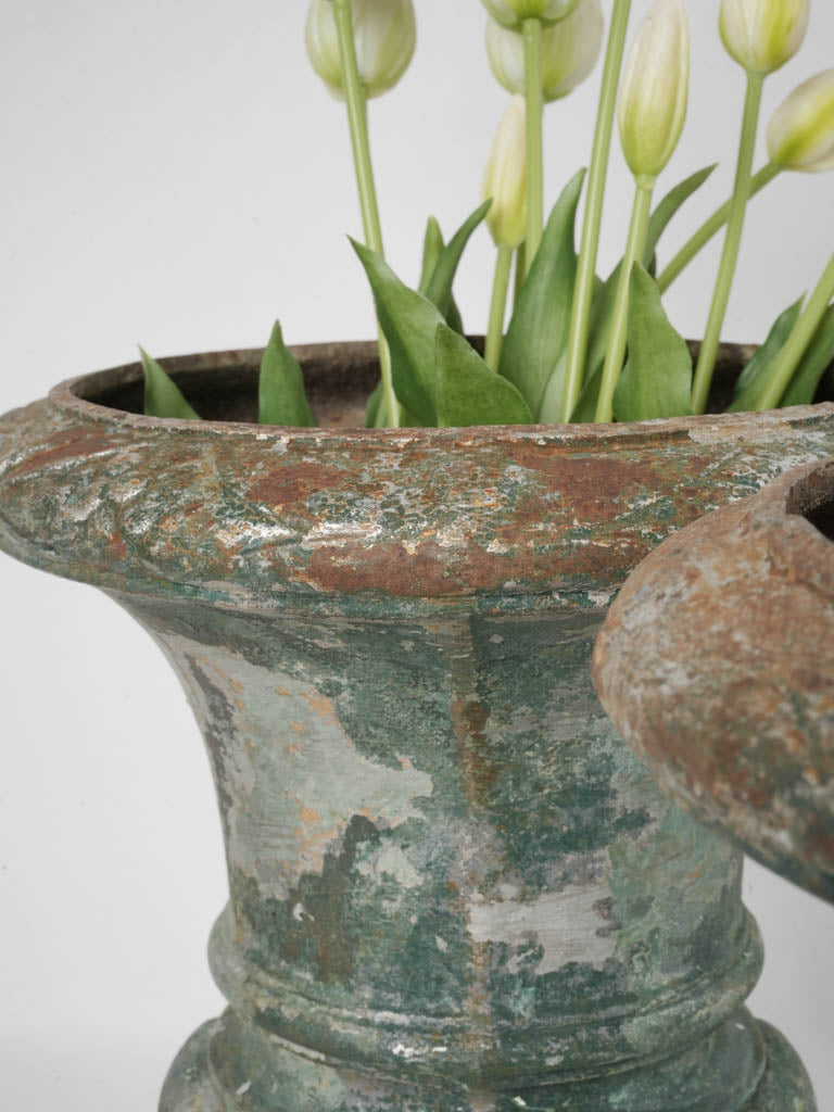 Subtle nature-inspired décor urns