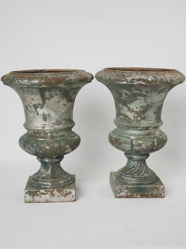 Elegant foliate border vases
