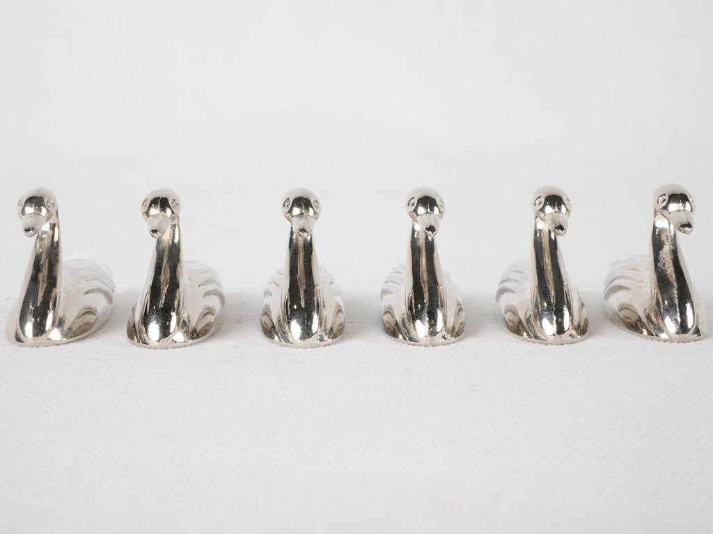 Antique silver finish knife supports