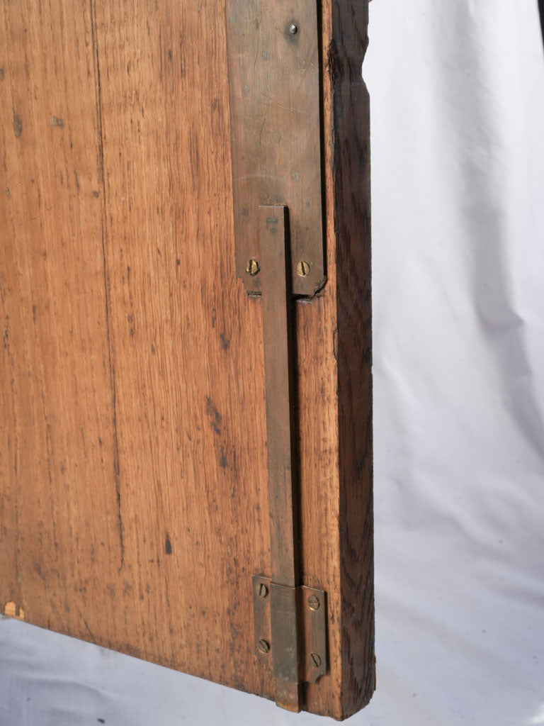 Adaptable farmhouse kitchen cabinet