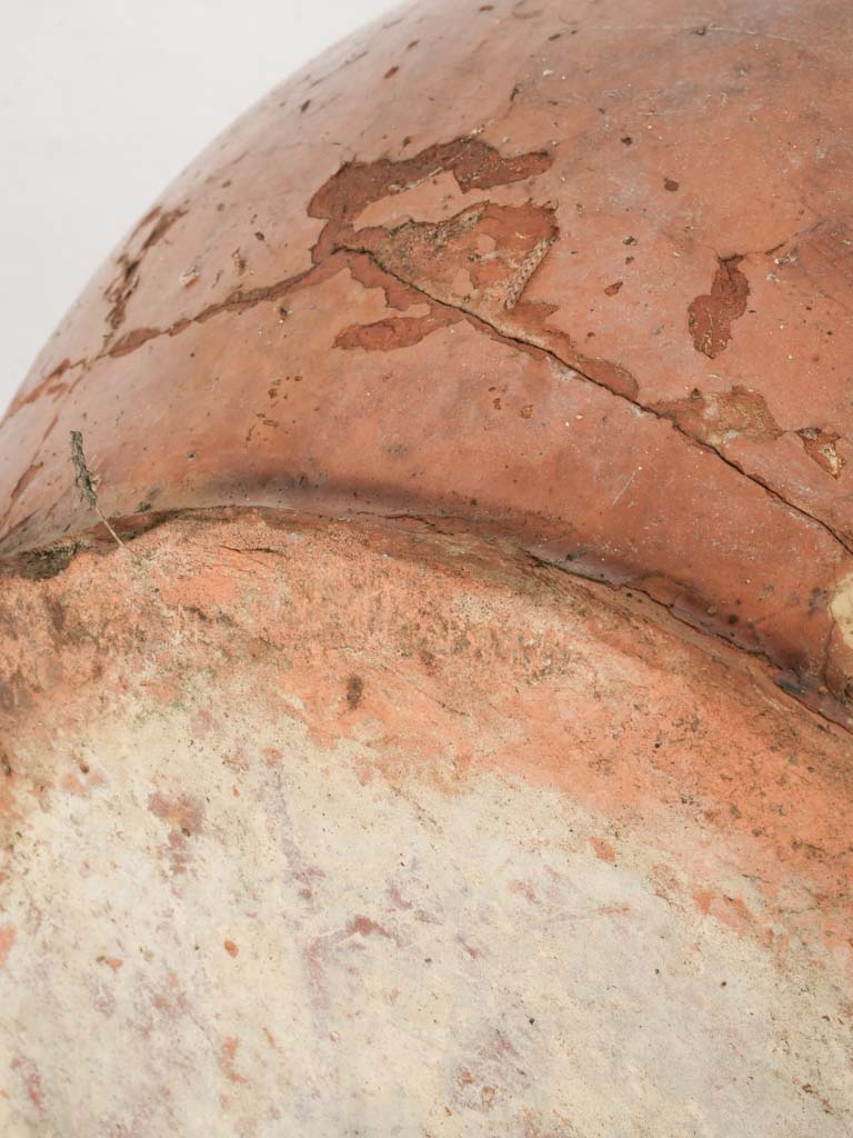 Handcrafted terracotta pichet de barque