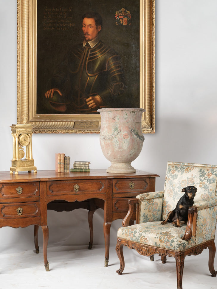 Exquisite Nîmes Bergère d'époque Régence armchair