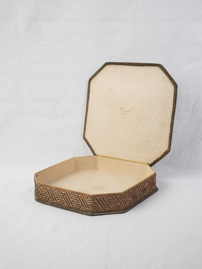Timeless handcrafted Nice-origin box