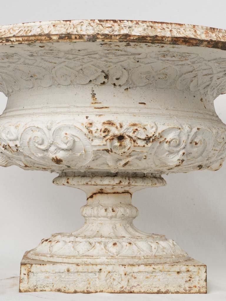 Timeless Victorian garden planters