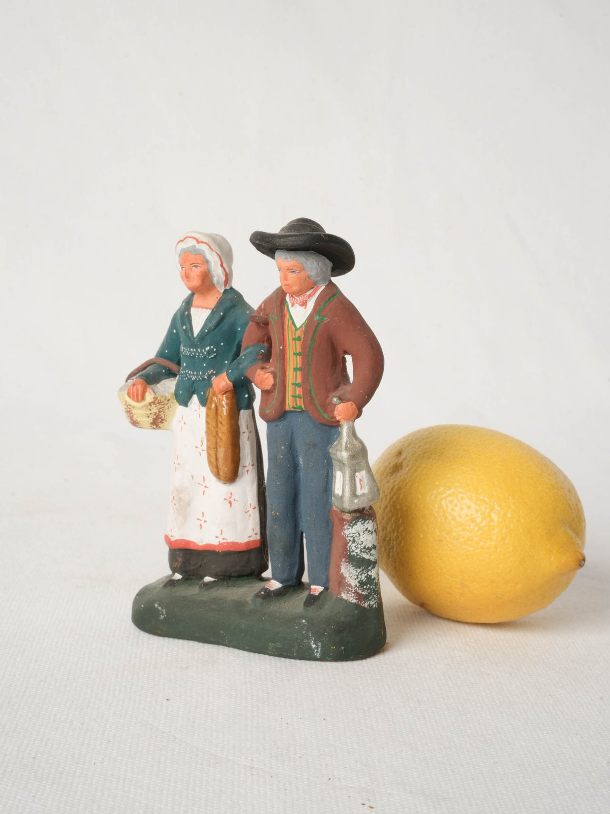 Vintage Terracotta Santon Couple from Provence 5"