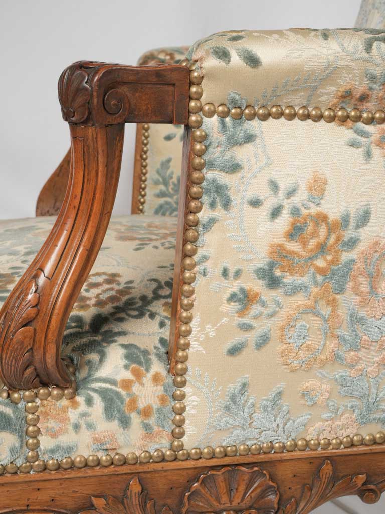 Timeless 18th-century Parisian open-sided chair