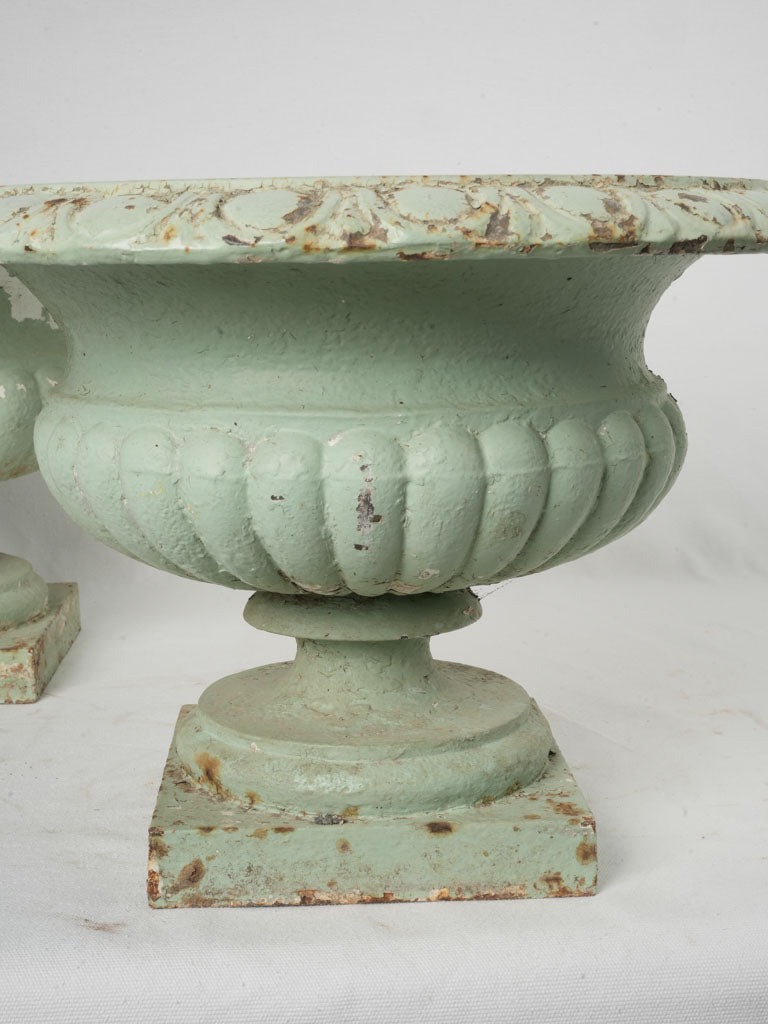 Refined Medici style planters
