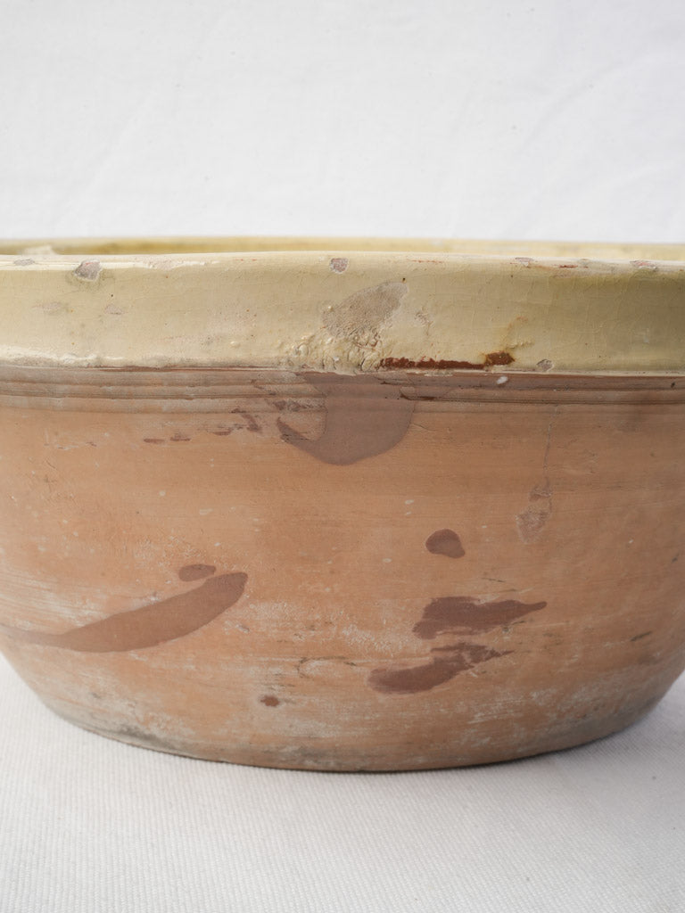 Rustic unglazed exterior tian bowl