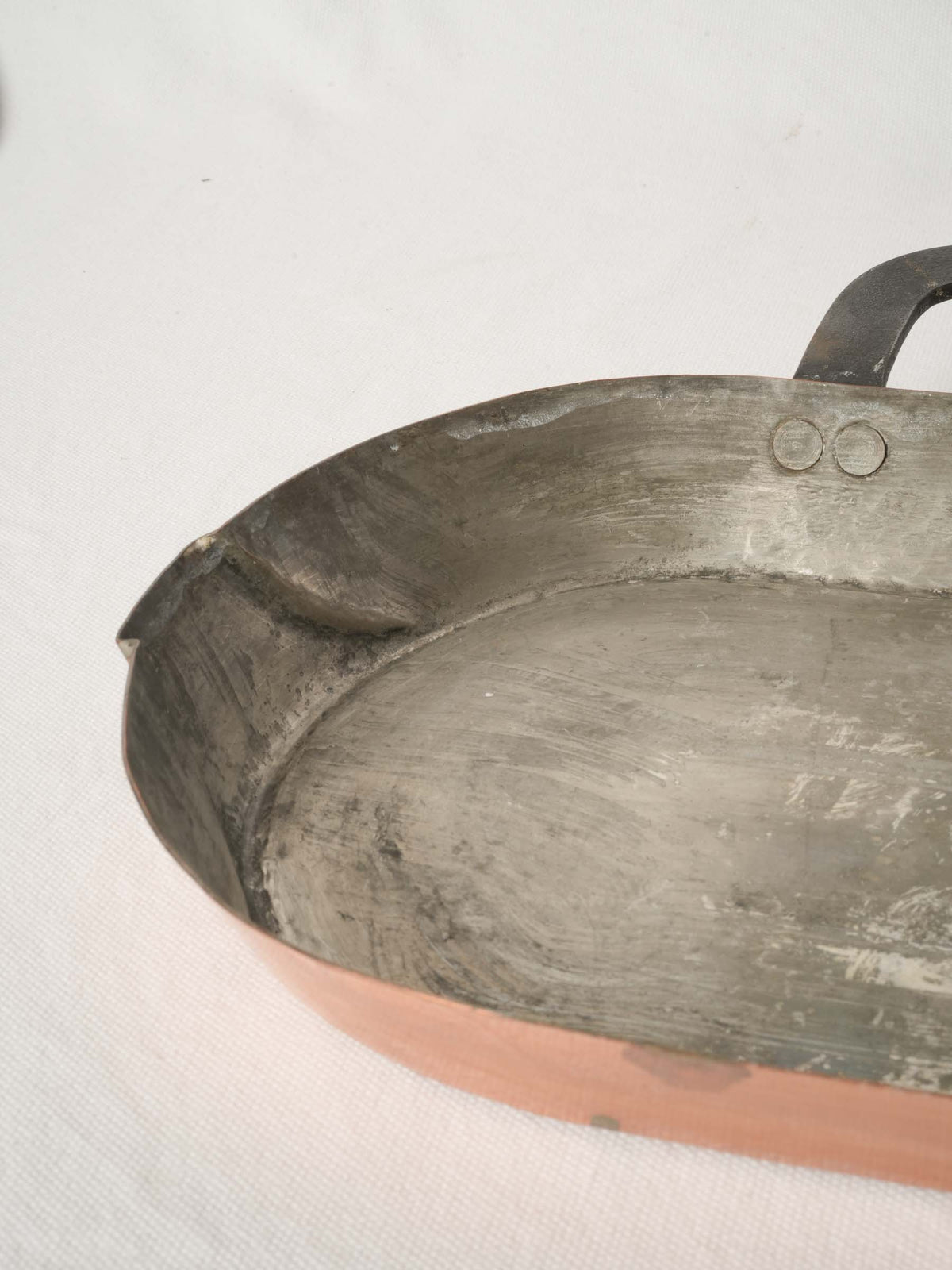 Antique French Copper Lèchefrite with Iron Handle