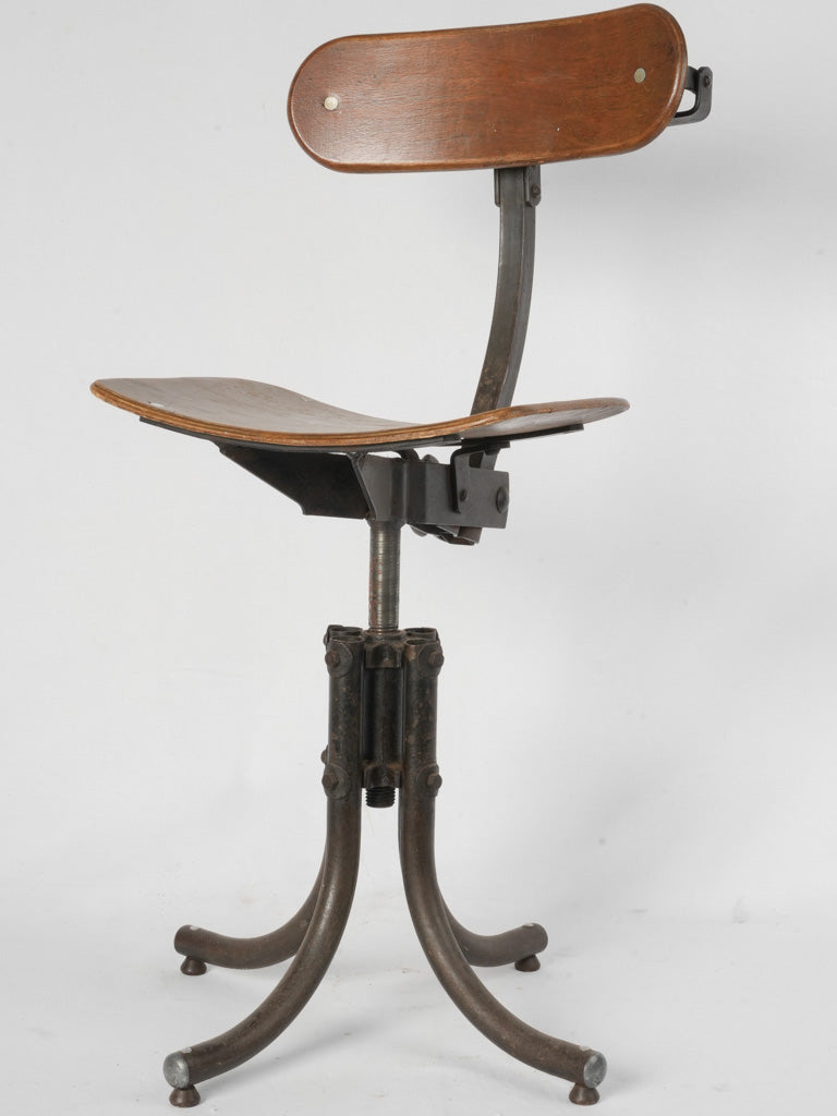 Vintage French industrial Bienaise chair