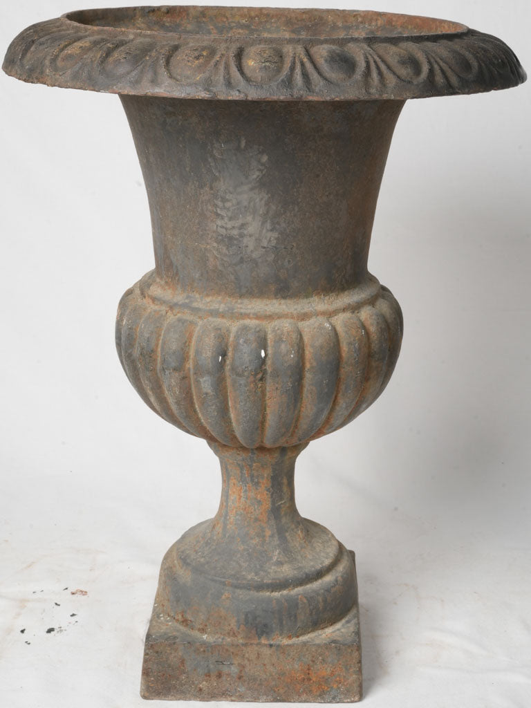 Substantial presence ornamental planter
