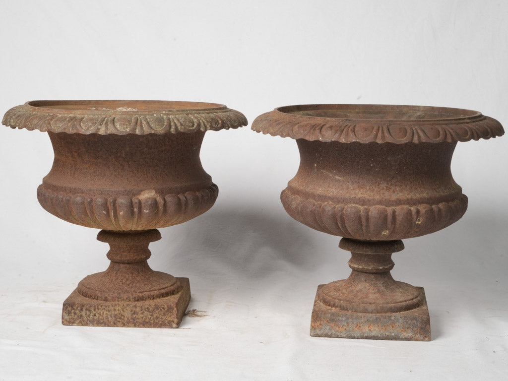 Classic late 19th-century vases