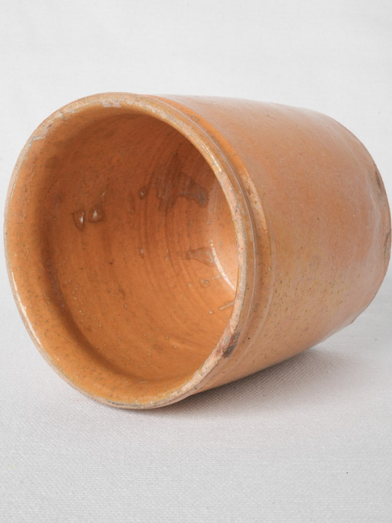 Petite Provençal flower vase jar