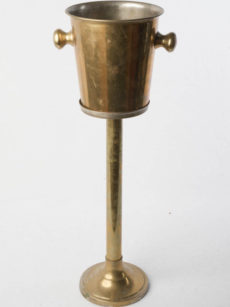 Elegant mid-century pedestal serviceware