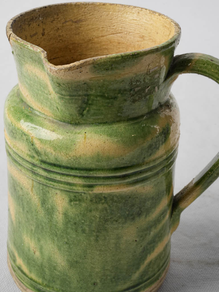 Historical earthenware kitchen accessory