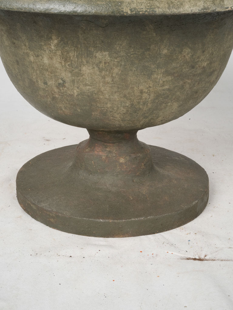 Elegant antique French planter