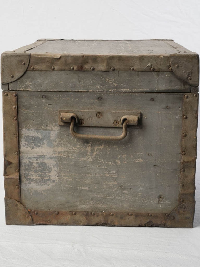 Durable zinc-edged storage box