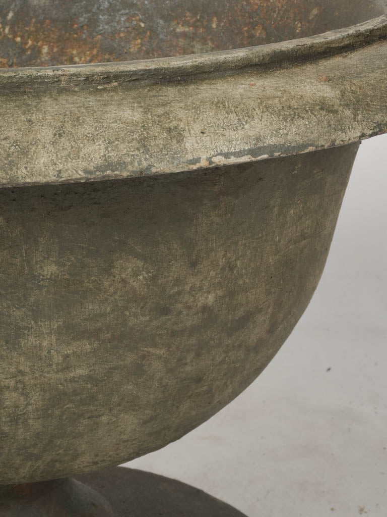 Timeless cast iron décor piece