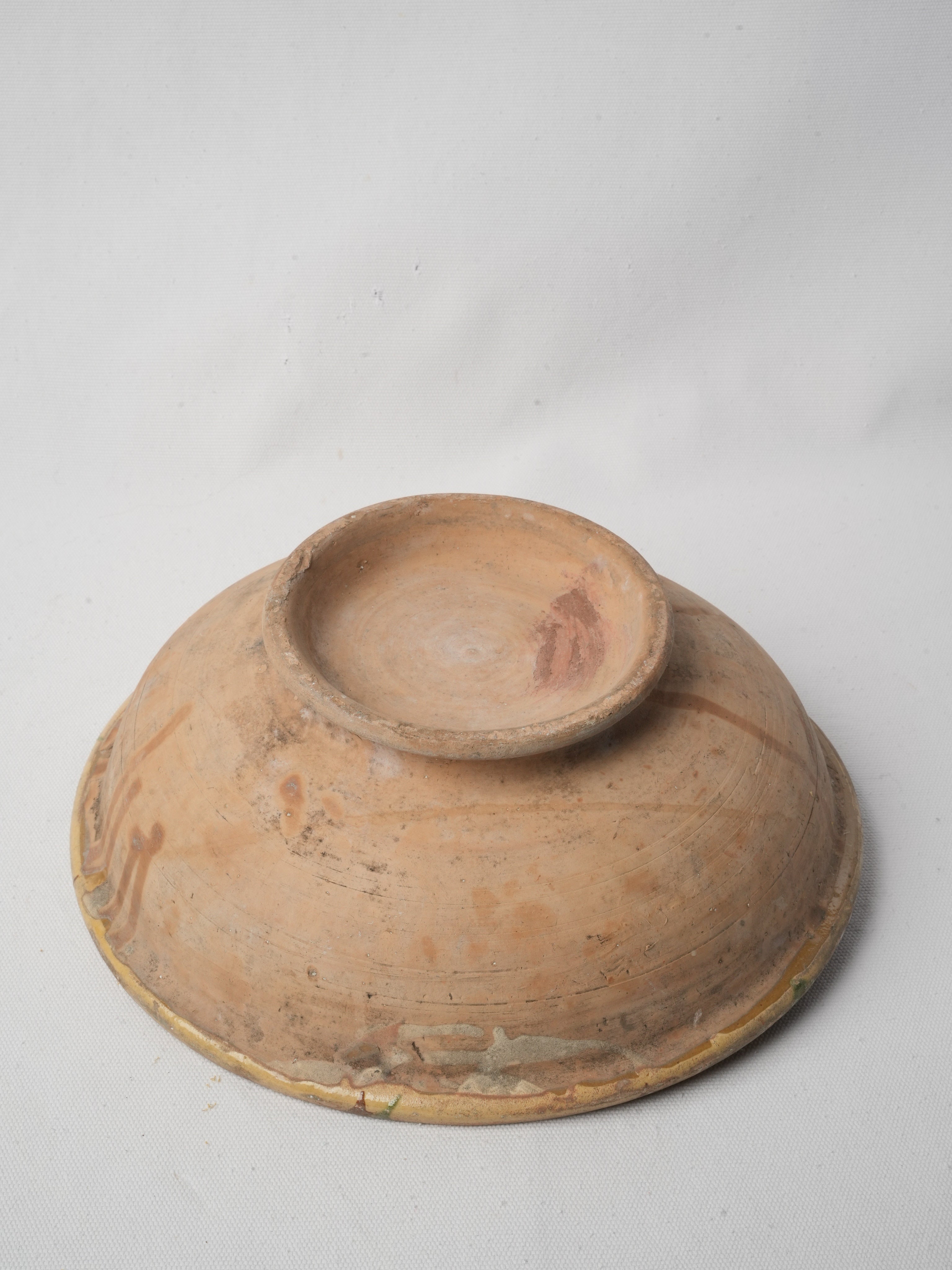 Aged verdant-brown decorative piece