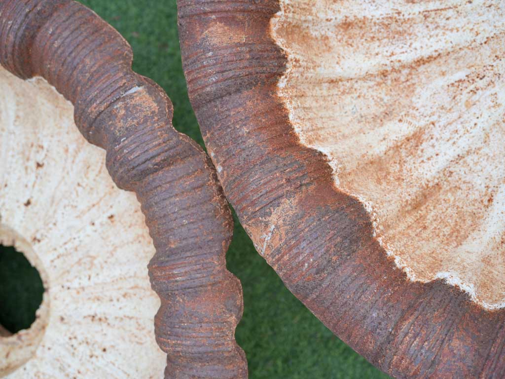 Scalloped edge cast iron planters