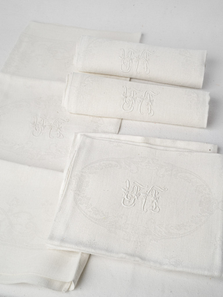Elegant monogrammed fabric napkins
