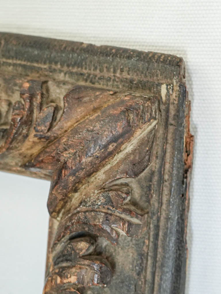 Sculptural quality textured frame