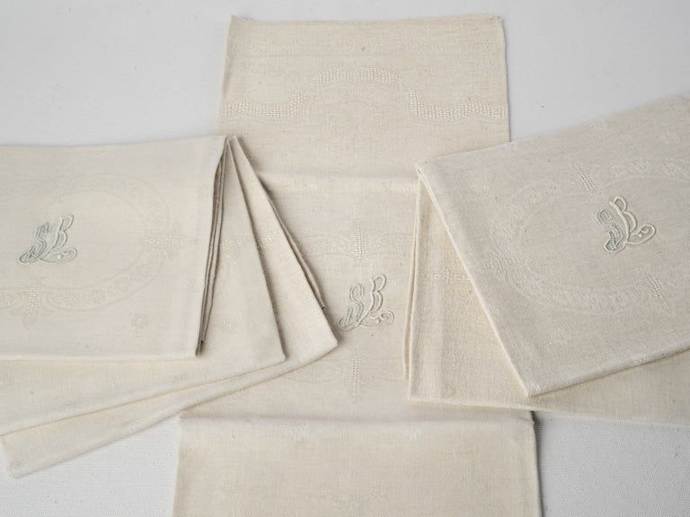 Durable heritage linen table napkins