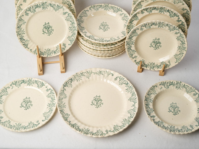 Refined heritage dining service