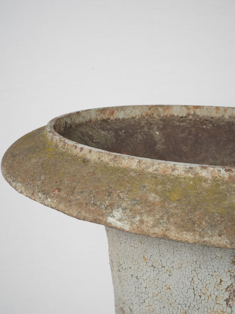 Ornate exterior Medici urn decor