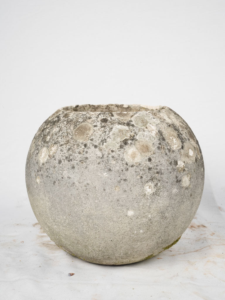 Set Of Six Willy Guhl-Style Spherical Planters 15¼"