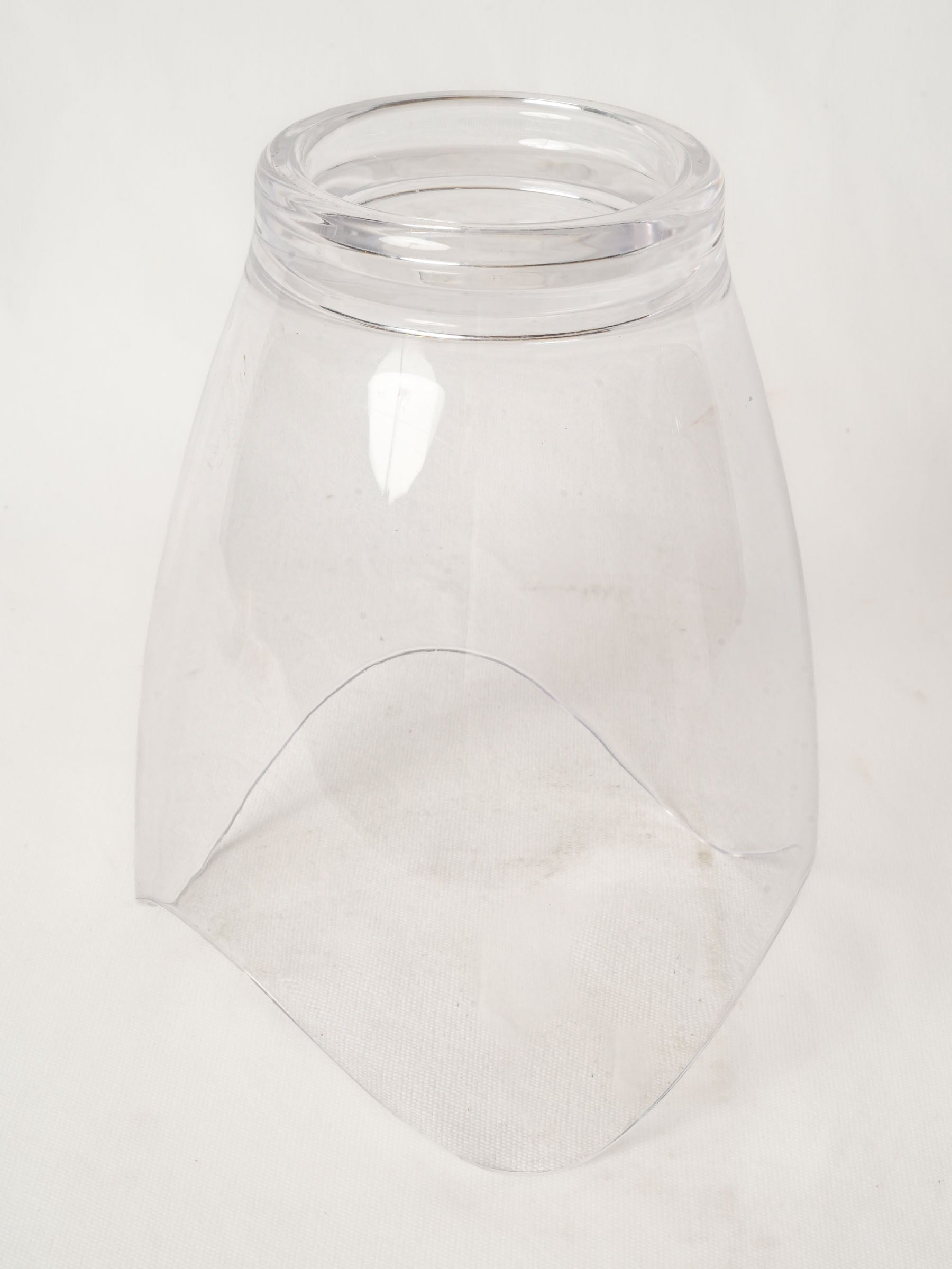 Vintage Wine Cooler with Undulating Edge