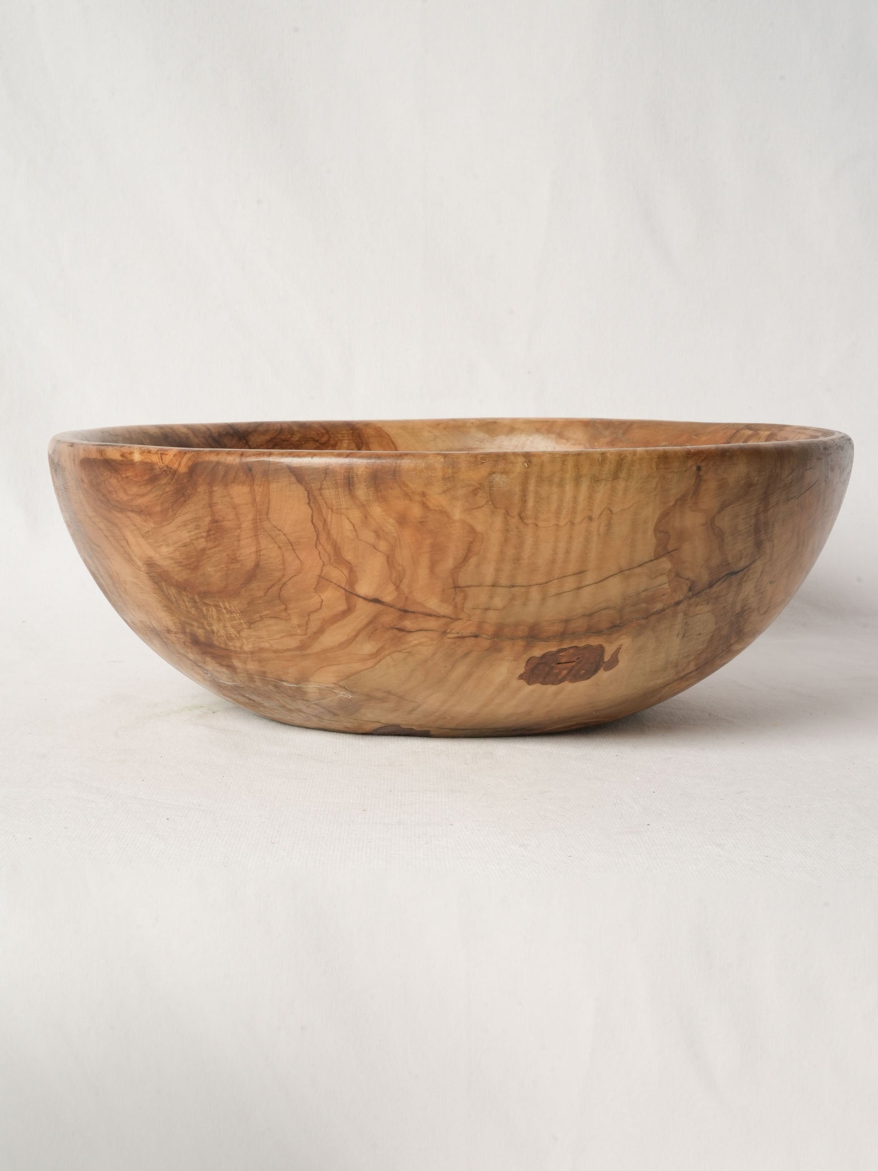 Large Olive Wood Salad Bowl from Chanteduc Kitchen 15¾"