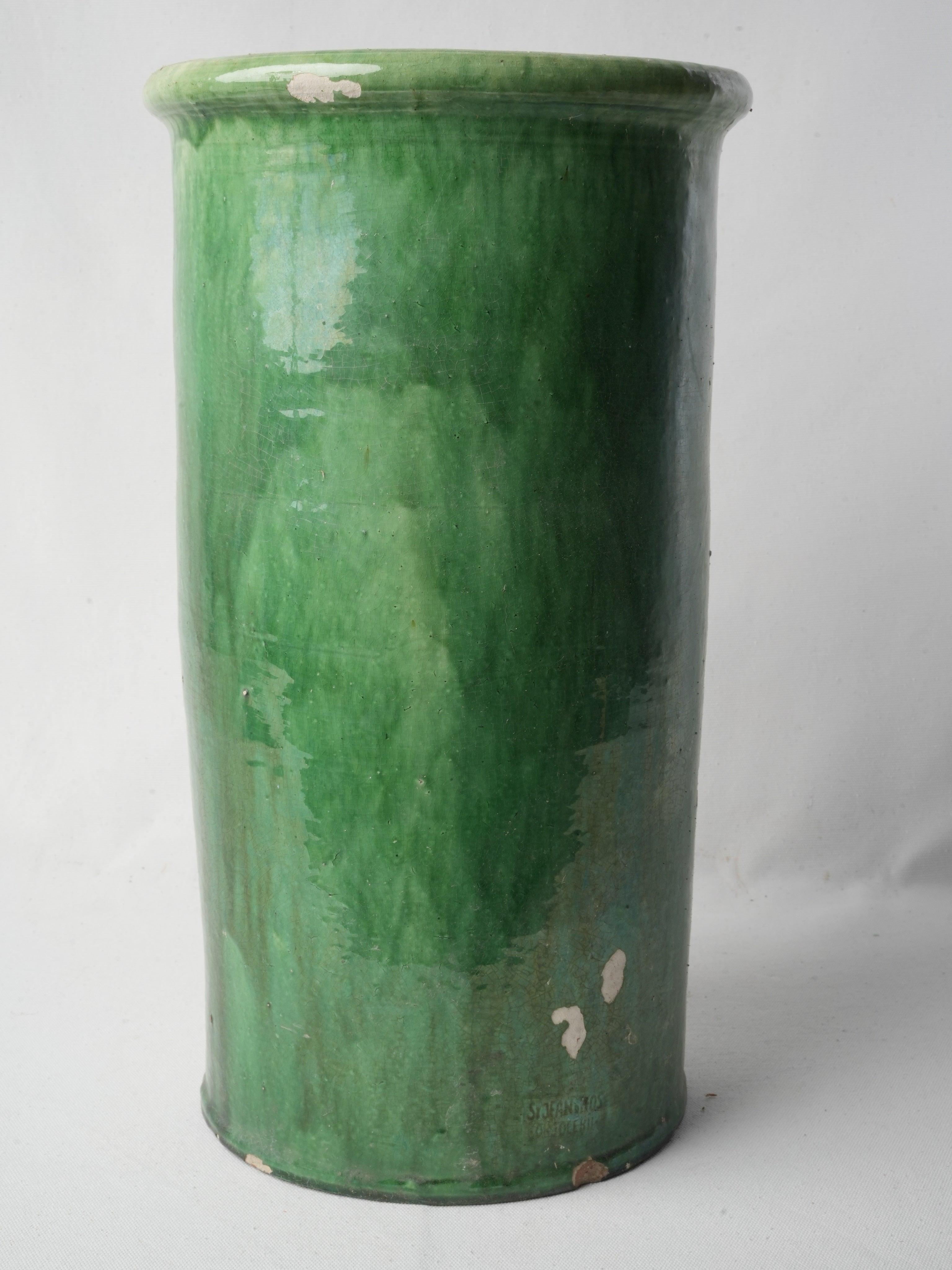Vintage pottery vessel