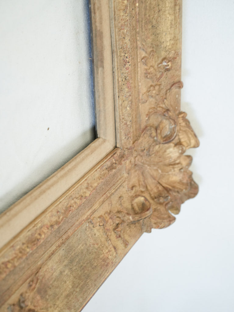 Floral garland detailed frame