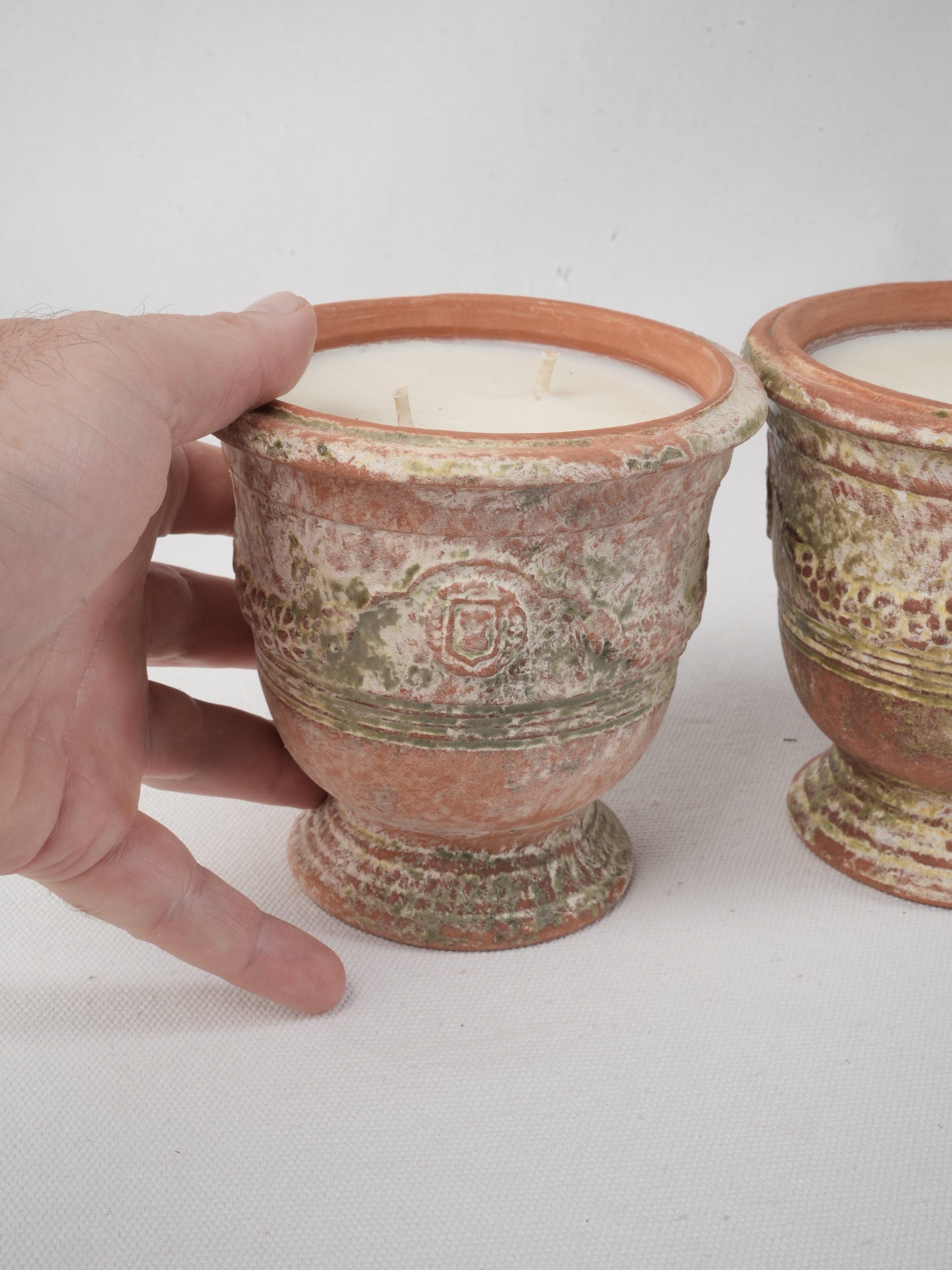 Ribbed medallion lavender candle pots