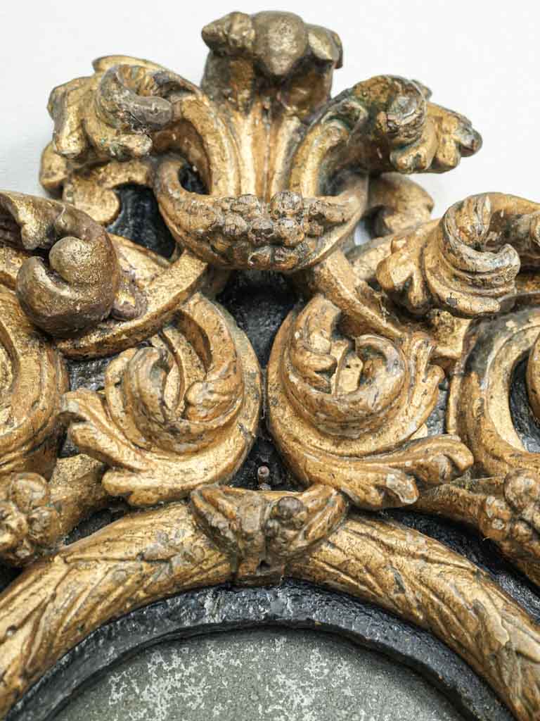 Luxurious sculptural giltwood wall decor