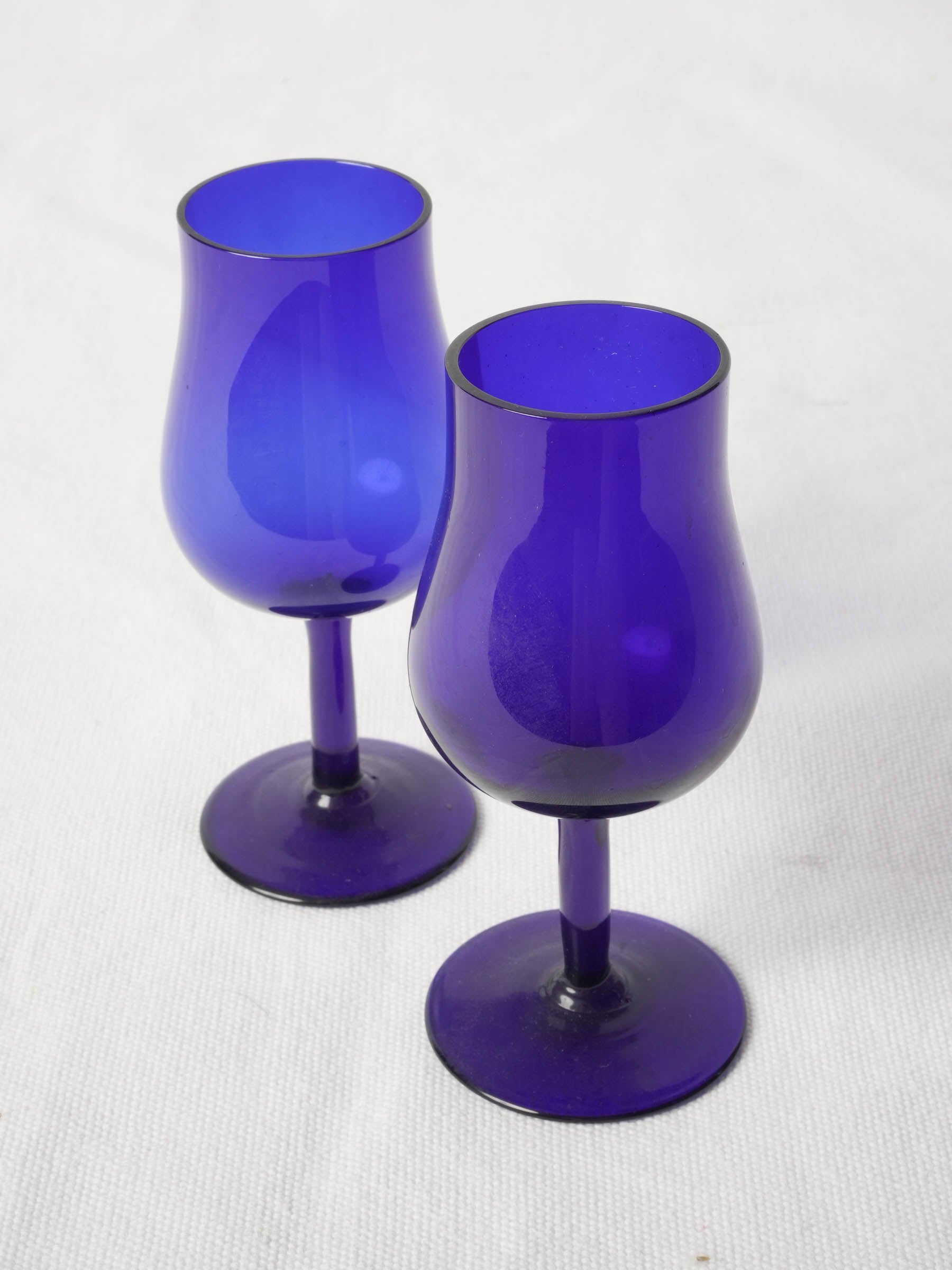Pair of Vintage Cobalt Blue Wine Glasses from Paris