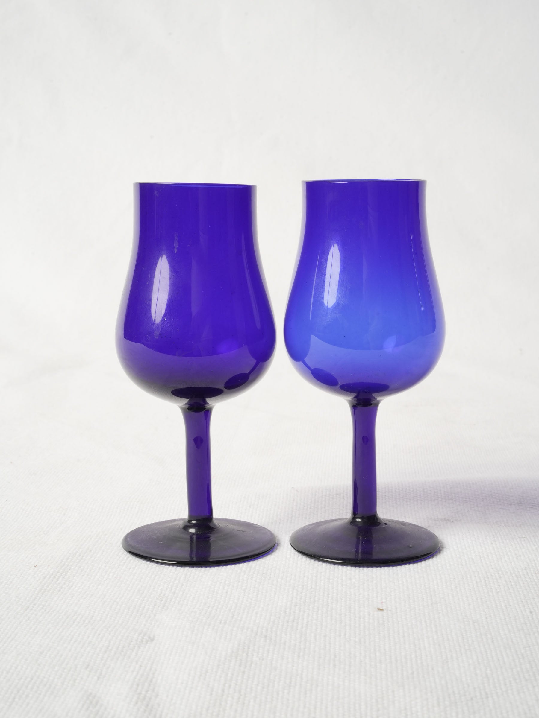 Pair of Vintage Cobalt Blue Wine Glasses from Paris