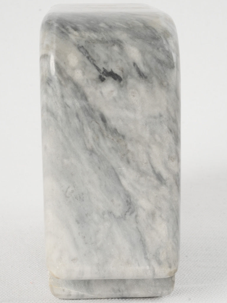 Smooth Carrara marble elephant