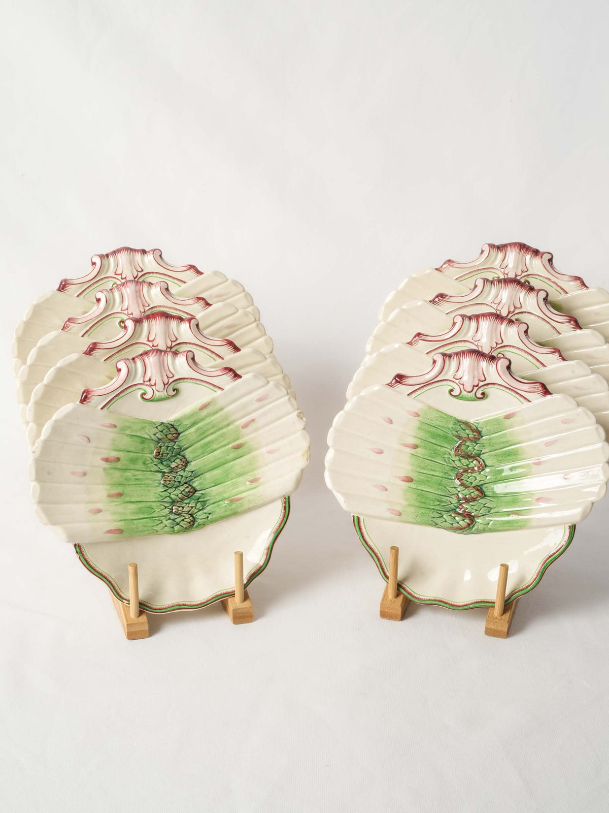 Set of 8 Antique French Sarreguemines Barbotine Asparagus Plates