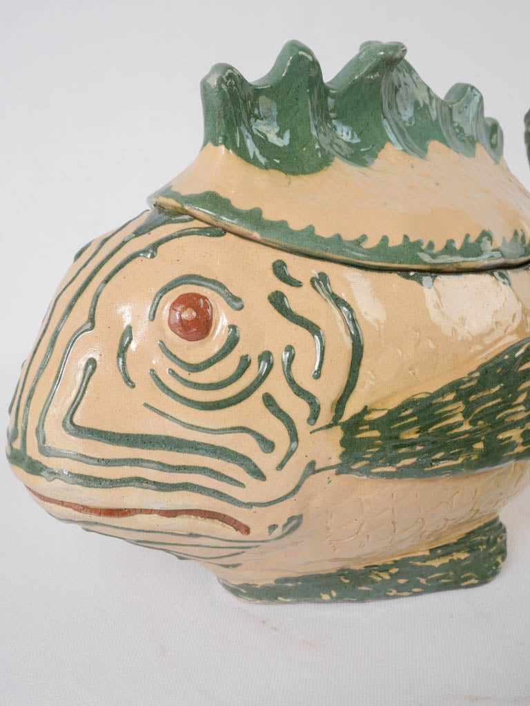 Collection of vintage fish-shaped bouillabaisse plates - Vallauris