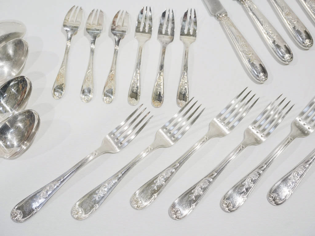 12 person Louis XV style cutlery set - 1970s
