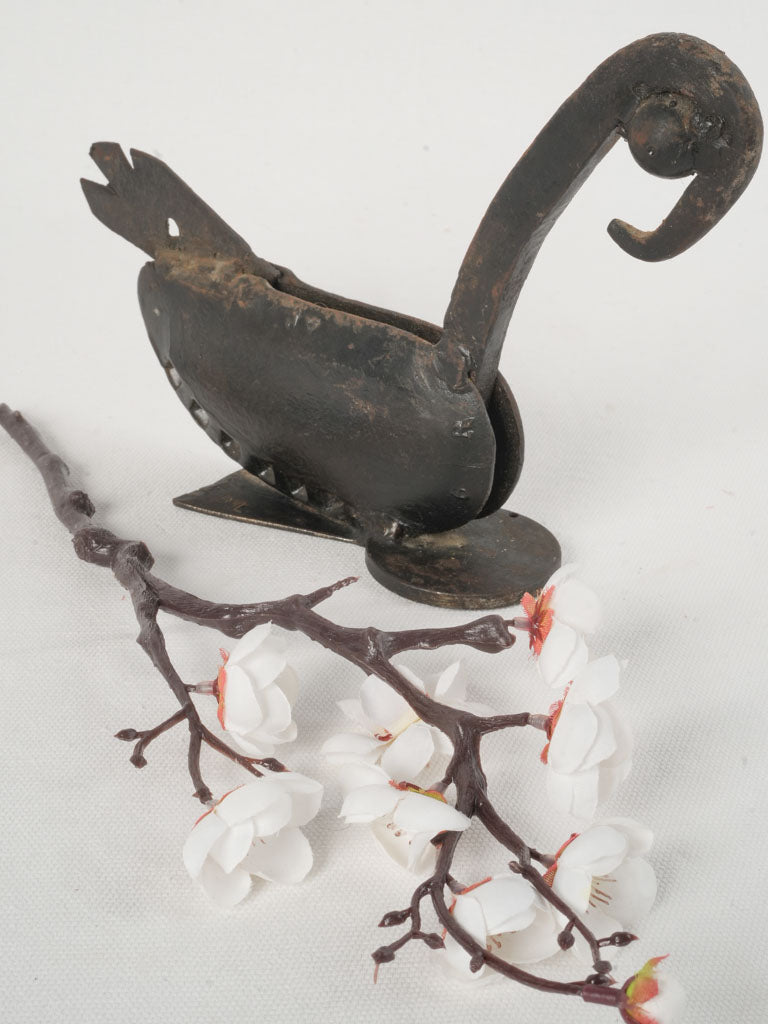 Raw industrial art brut piece