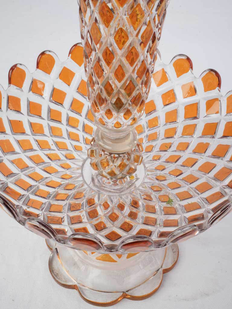 Hand-applied amber enamel composition