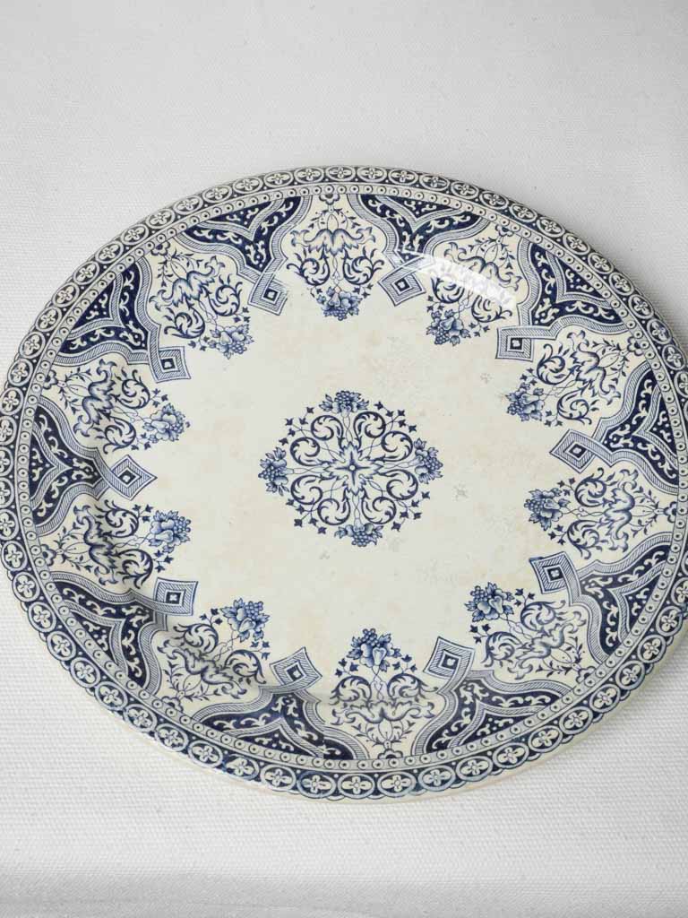 Timeless transfer print soup plates