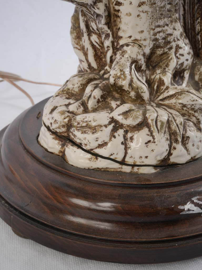 Charming vintage parrot accent lamp