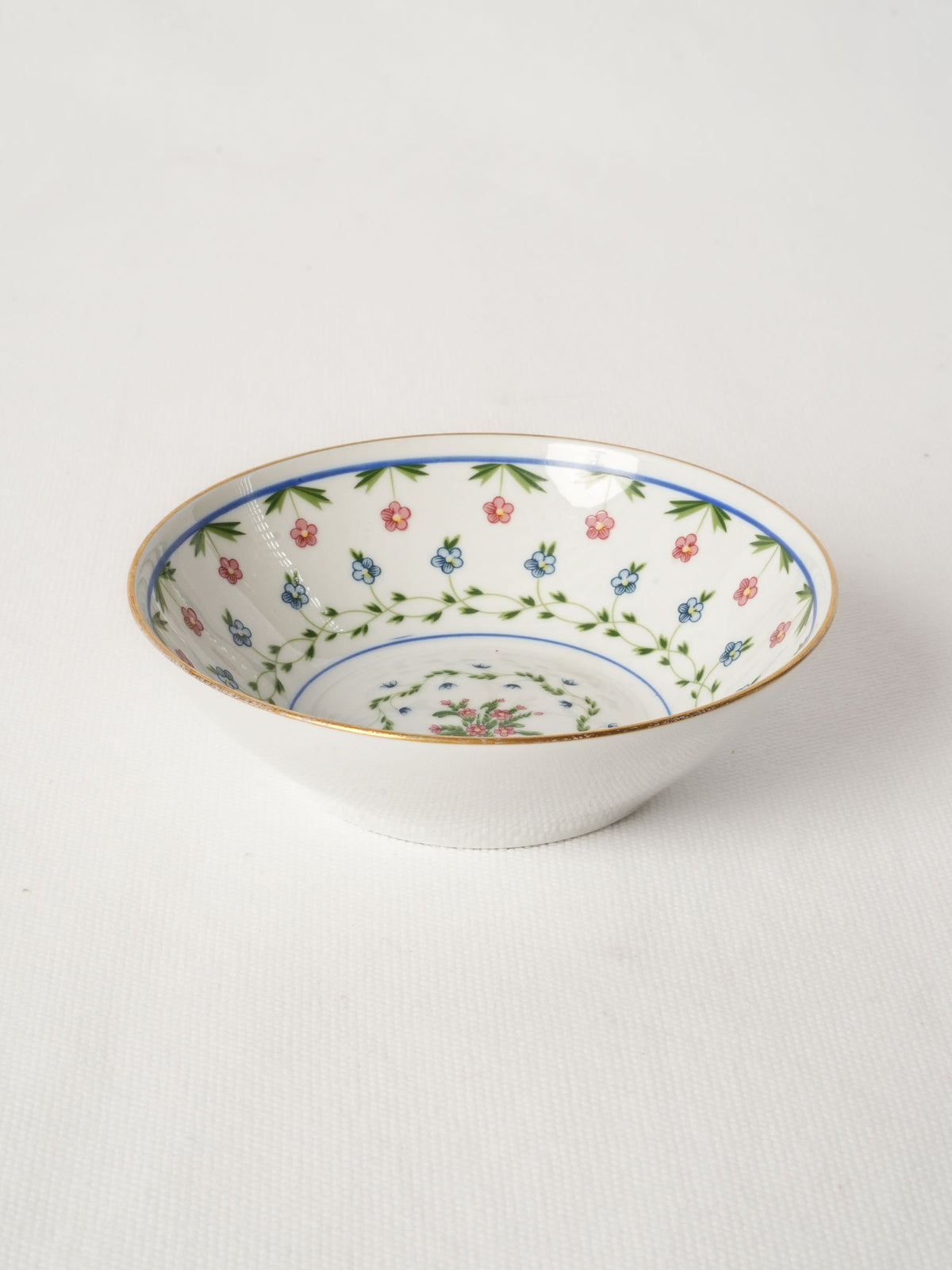 Beautiful Limoges Porcelain Bowl with Floral Garland & Gilded Rim 5"